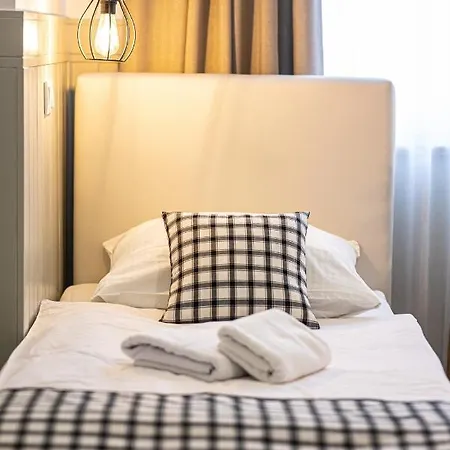 Hotel Sajmino Family House 2*