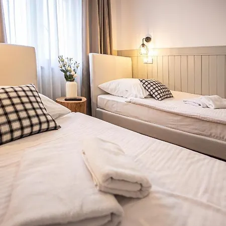 Hotel Sajmino Family House