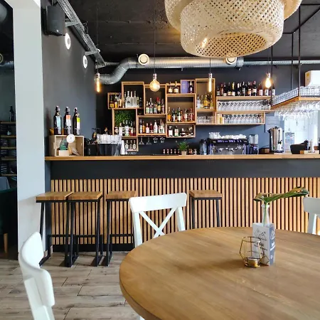 Hotel Sajmino Family House