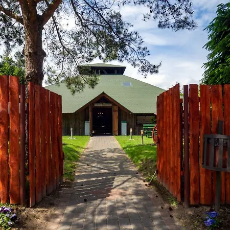 Sajmino Family House 2*