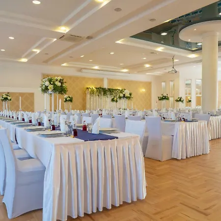 Sajmino Family House