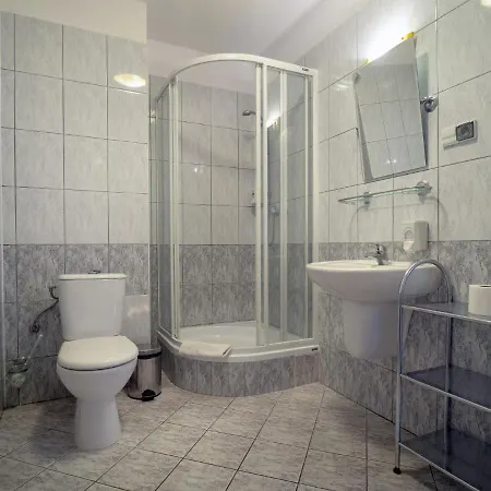 Hotel Sajmino Family House 2*