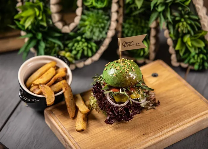 Sajmino Family House 2*