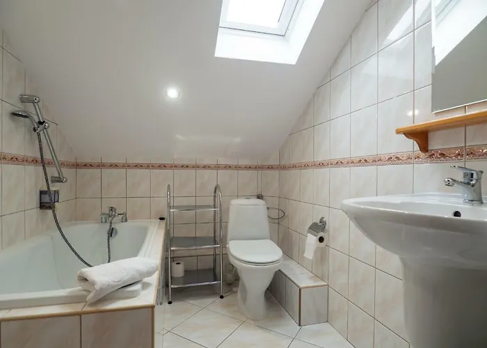 Sajmino Family House 2*